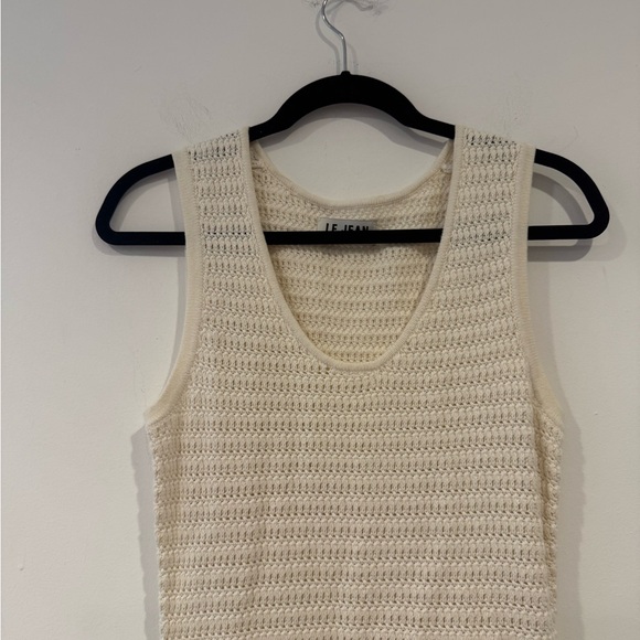 Le Jean Linen Crochet Dress - Picture 3 of 6